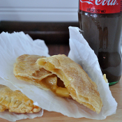 Taco Bell Caramel Empanada Copycat Recipe. So yummy! And best of all, it's baked! No messy frying! #caramel #apple #recipe