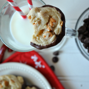 Black Bottom Butterscotch Cookies #cookies #recipes #butterscotch