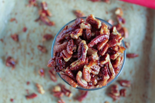 maple bacon roasted pecans