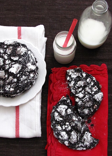 Chocolate-Peppermint-Crinkle-Bakers-Royale-11