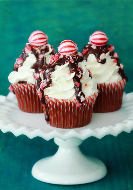 Peppermint-Mocha-Cupcakes_Bakers-Royale-3