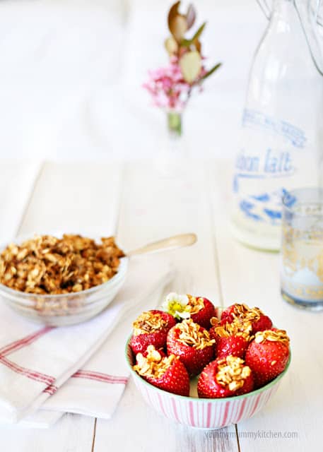 granola stuffed strawberries