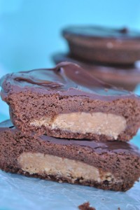 peanut butter cup deep dish cookies