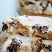 Bacon Fat Chocolate Chip Cookies | www.somethingswanky.com