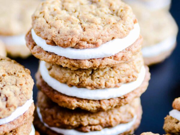 Homemade Oatmeal Cream Pies Recipe