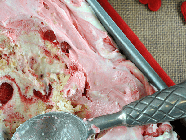 Strawberry Cheesecake Easy Ice Cream Recipe