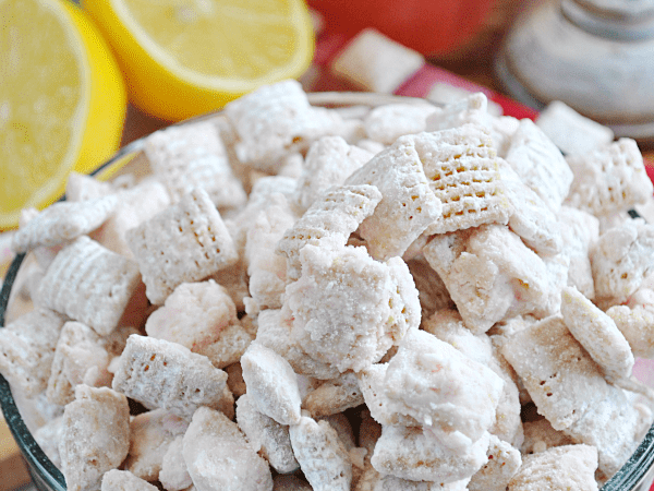 Pink Lemonade Muddy Buddies Recipe