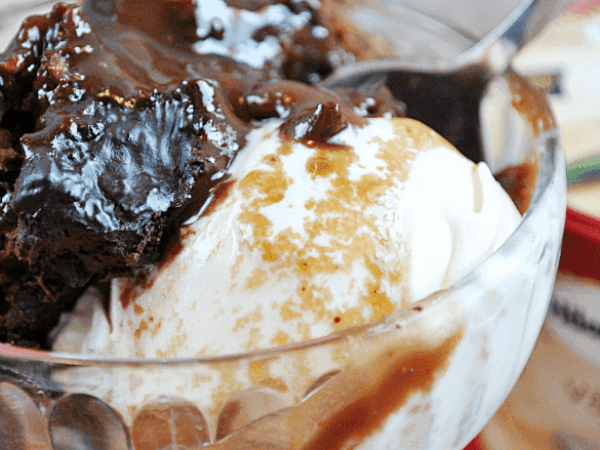 Easy Hot Fudge Cake Recipe