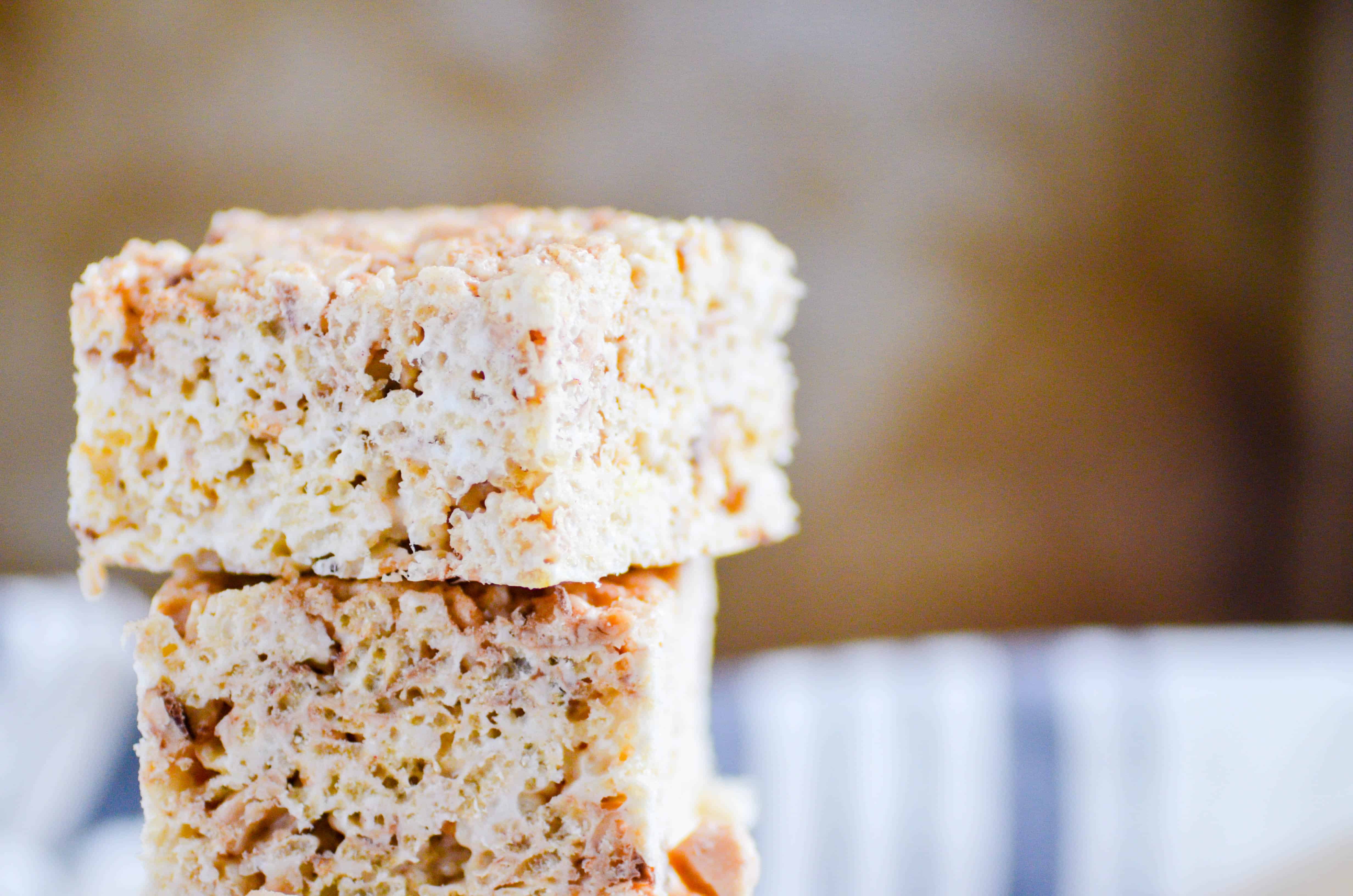 Classic rice krispie treats collide with my favorite cookie from college: toffee snickerdoodles (otherwise known as Toffee Doodles)!