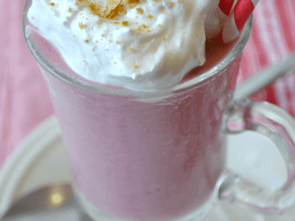 Skinny Strawberry Cheesecake Smoothie Recipe