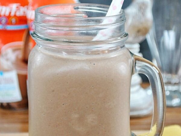 Chocolate PB Protein Smoothie with Slim Fast Recipe