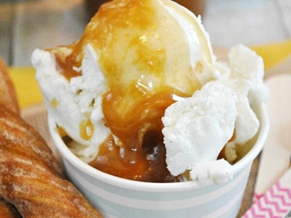 Churro Caramel Sundae Sauce {International Delight Coldstone Inspirations} Recipe
