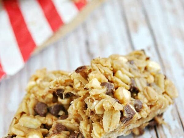 Peanut Butter S’mores Granola Bars Recipe