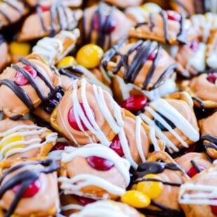 Pumpkin Pretzel Bites Recipe