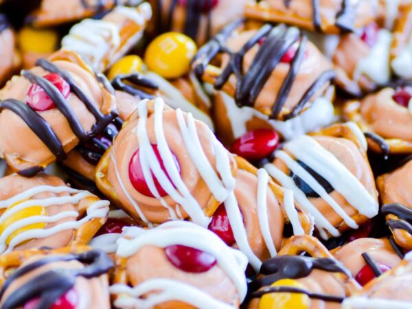 Pumpkin Pretzel Bites Recipe