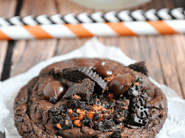 Double Dark Chocolate Oreo Pudding Cookies Recipe