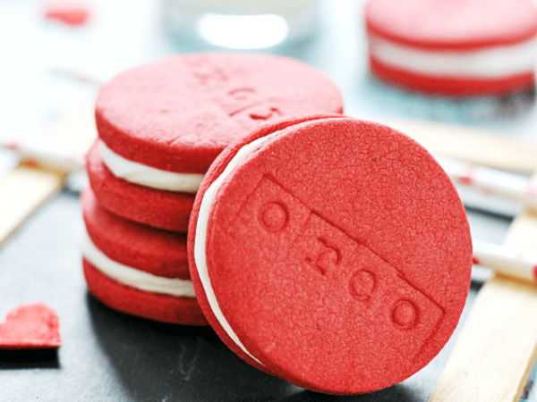 Red Velvet Oreos Recipe