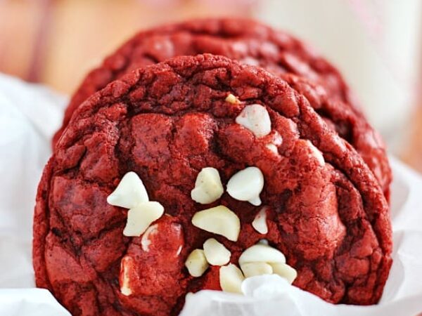 Red Velvet Macadamia Nut Cookies Recipe
