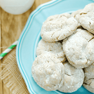 Carrot Cake Crinkle Cookies | www.somethingswanky.com