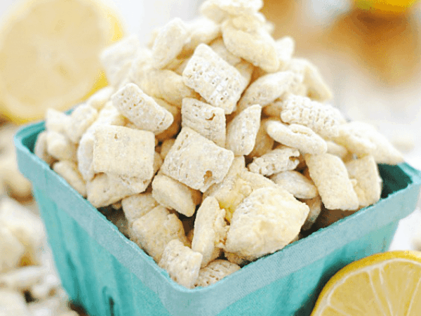 Lemon White Chocolate Muddy Buddies Recipe