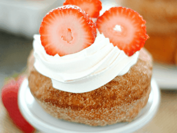 Strawberry Shortcake Donuts Recipe