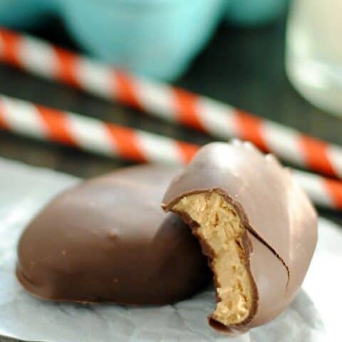 Homemade Reese's Eggs | www.somethingswanky.com