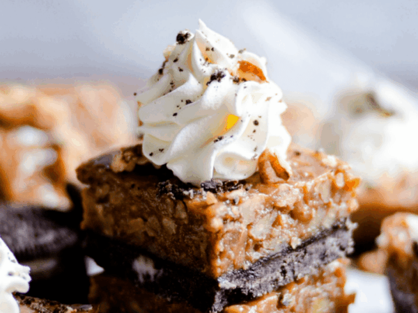 Oreo Pecan Pie Bars Recipe