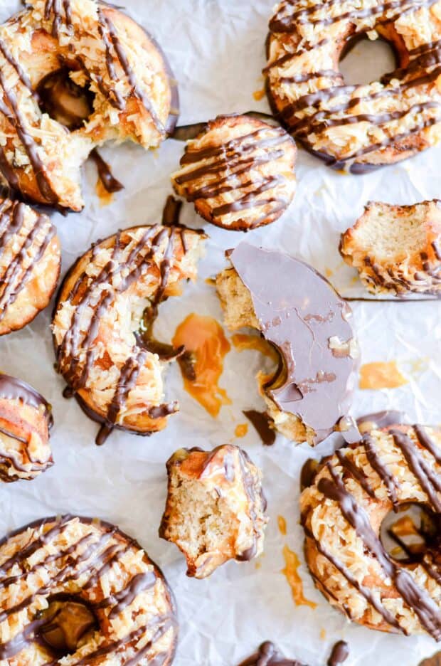 https://www.somethingswanky.com/banana-bread-donuts/