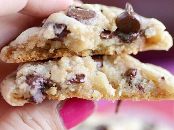 Hershey’s Soft and Chewy Chocolate Chip Cookies Recipe