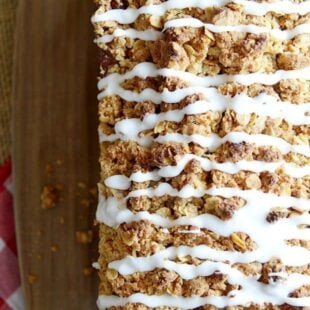 Brown Sugar Banana Streusel Bread Recipe