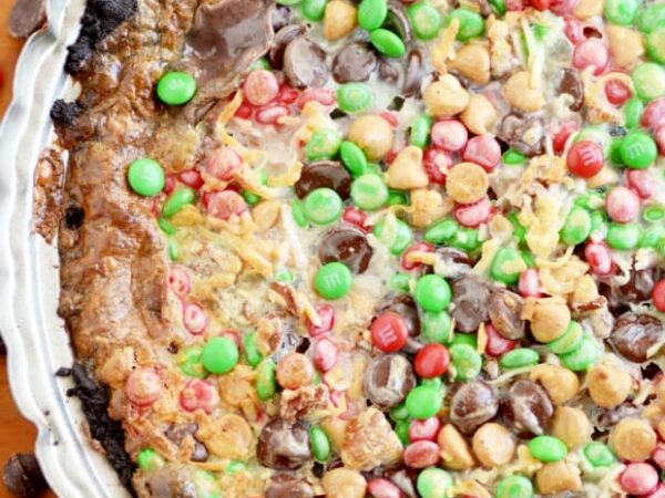 M&M’S® Magic Cookie Bar Pie Recipe