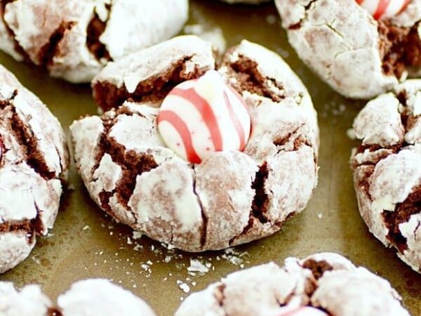 Chocolate Crinkle Candy Cane Kiss Cookies Recipe