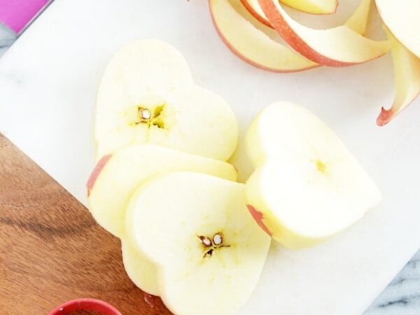 Healthier Valentine’s Day Treat: Chocolate Covered Apple Slices Recipe