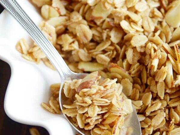 Quick & Easy Vanilla Almond Granola Recipe