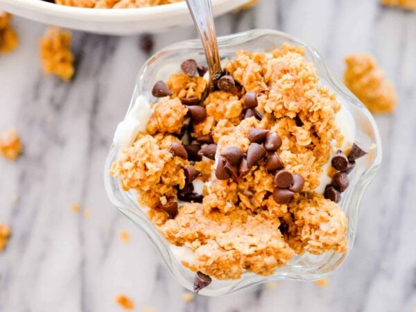 Homemade Chewy Peanut Butter Granola Recipe