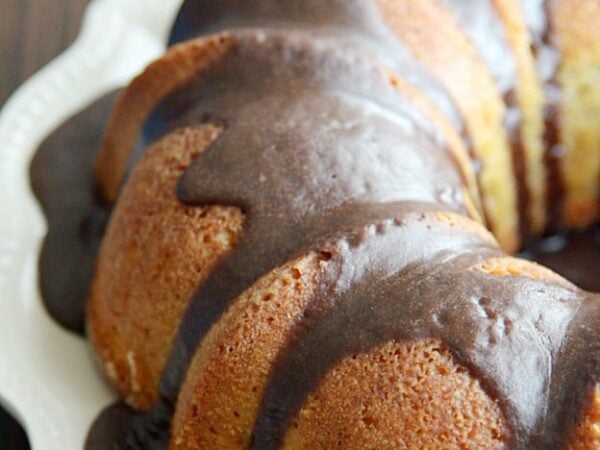 Chocolate Glazed Banana Bundt Cake Recipe