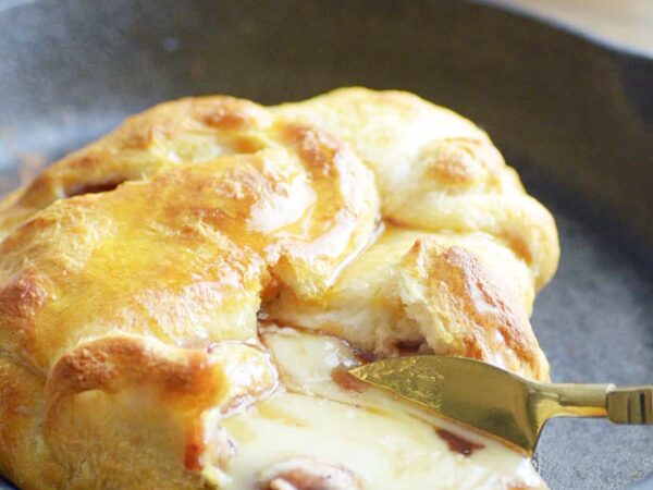 Strawberry Jalapeño Baked Brie Recipe