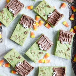 These spooky Frankenstein bars are cute and easy Halloween treat!