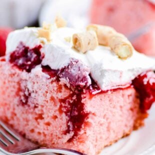Strawberry Poke Cake Recipe
