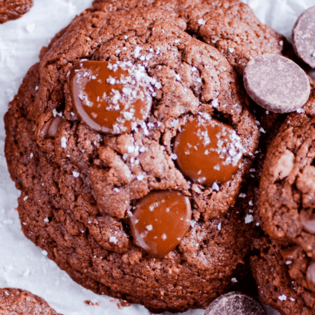 Easy Three-Ingredient Fudgy Nutella Cookies