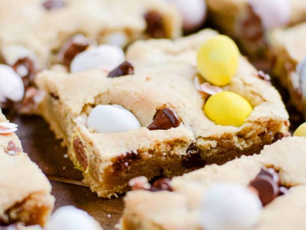 Miniature Cadbury Egg Chocolate Chip Cookie Bars Recipe