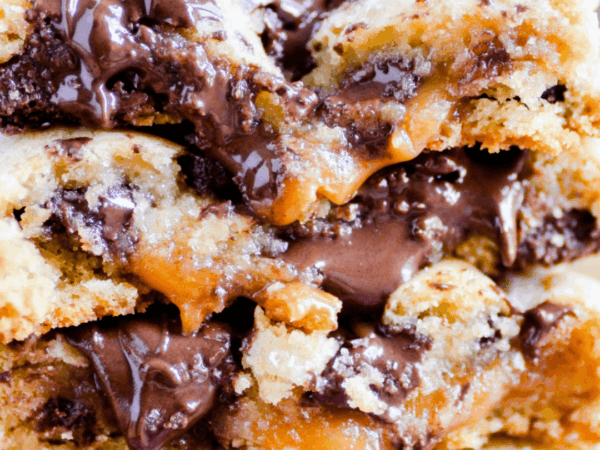 Caramel Stuffed Chocolate Chip Cookies Recipe