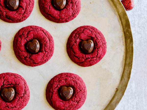 Valentine’s Day Red Velvet Cookies Recipe