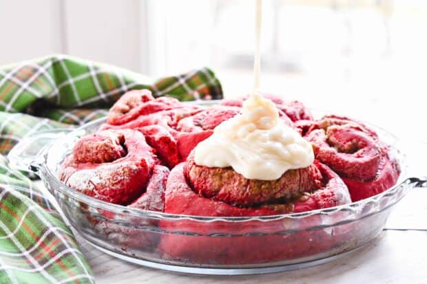 Red Velvet Cinnamon Rolls Recipe