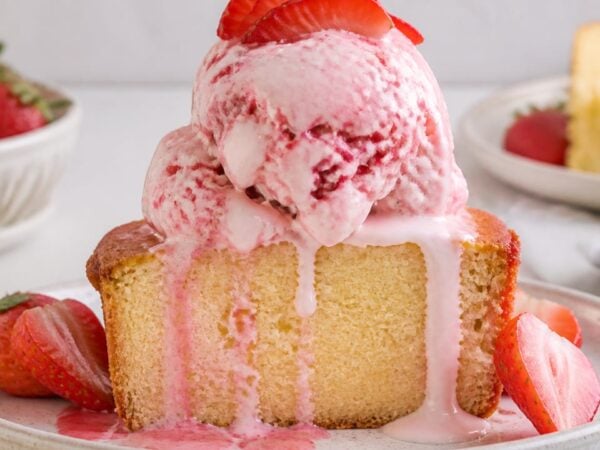 Golden Pound Cake with Strawberry Ice Cream Recipe