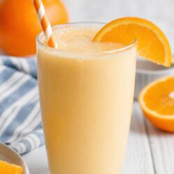 This homemade Orange Julius Recipe is so easy, creamy & dreamy! 🍊 Tastes just like the real deal — ready in minutes!