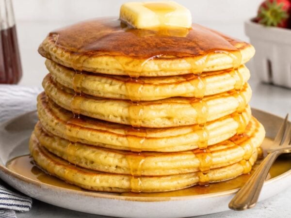 Diner Pancake Recipe for Fluffy Buttermilk Pancakes