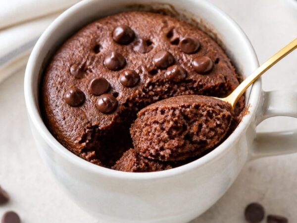Weight Watchers Mug Cake: WW Chocolate Microwave Recipe