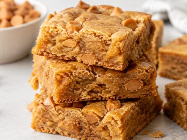 Butterscotch Blondies Recipe: Easy Chewy Small Batch with Chips