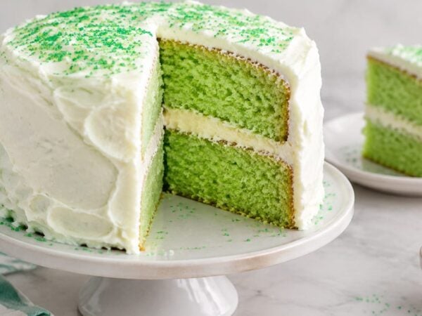 Mountain Dew Cake Recipe: An Easy Bundt Cake How-To